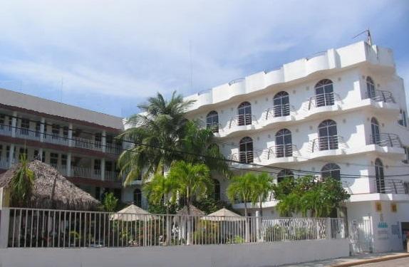 רינקון דה גוויאביטוס Hotel Y Suites Bugambilias מראה חיצוני תמונה