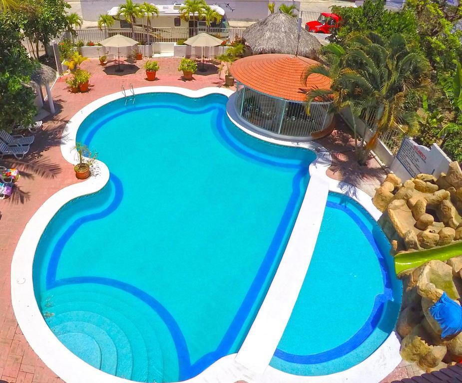 רינקון דה גוויאביטוס Hotel Y Suites Bugambilias מראה חיצוני תמונה